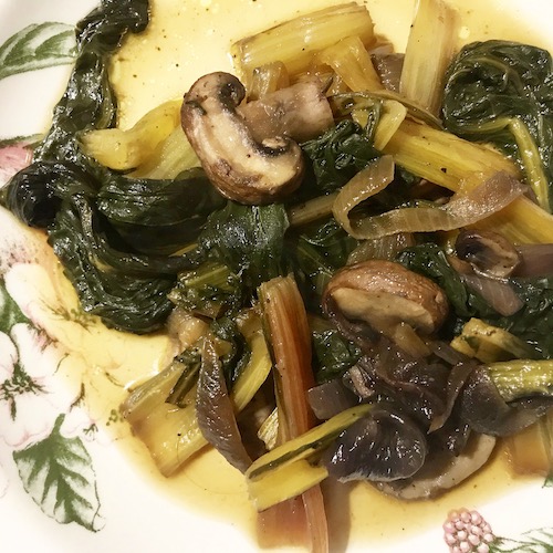 Salteado de Chamiñones con algas.
